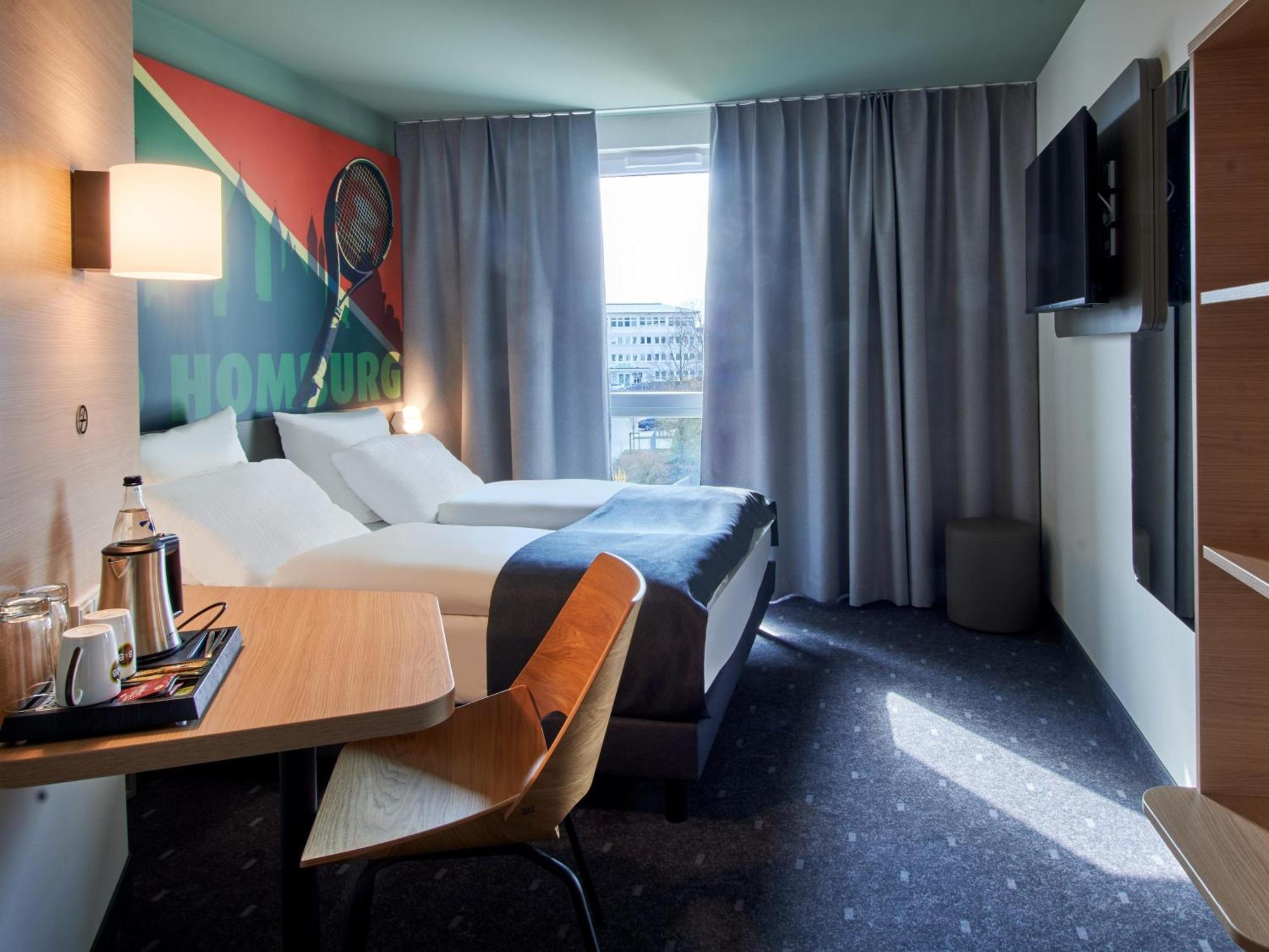 B&B Hotel Bad Homburg บาดฮอมบูร์ก ฟอร์ แดร์เฮอเฮอ ภายนอก รูปภาพ