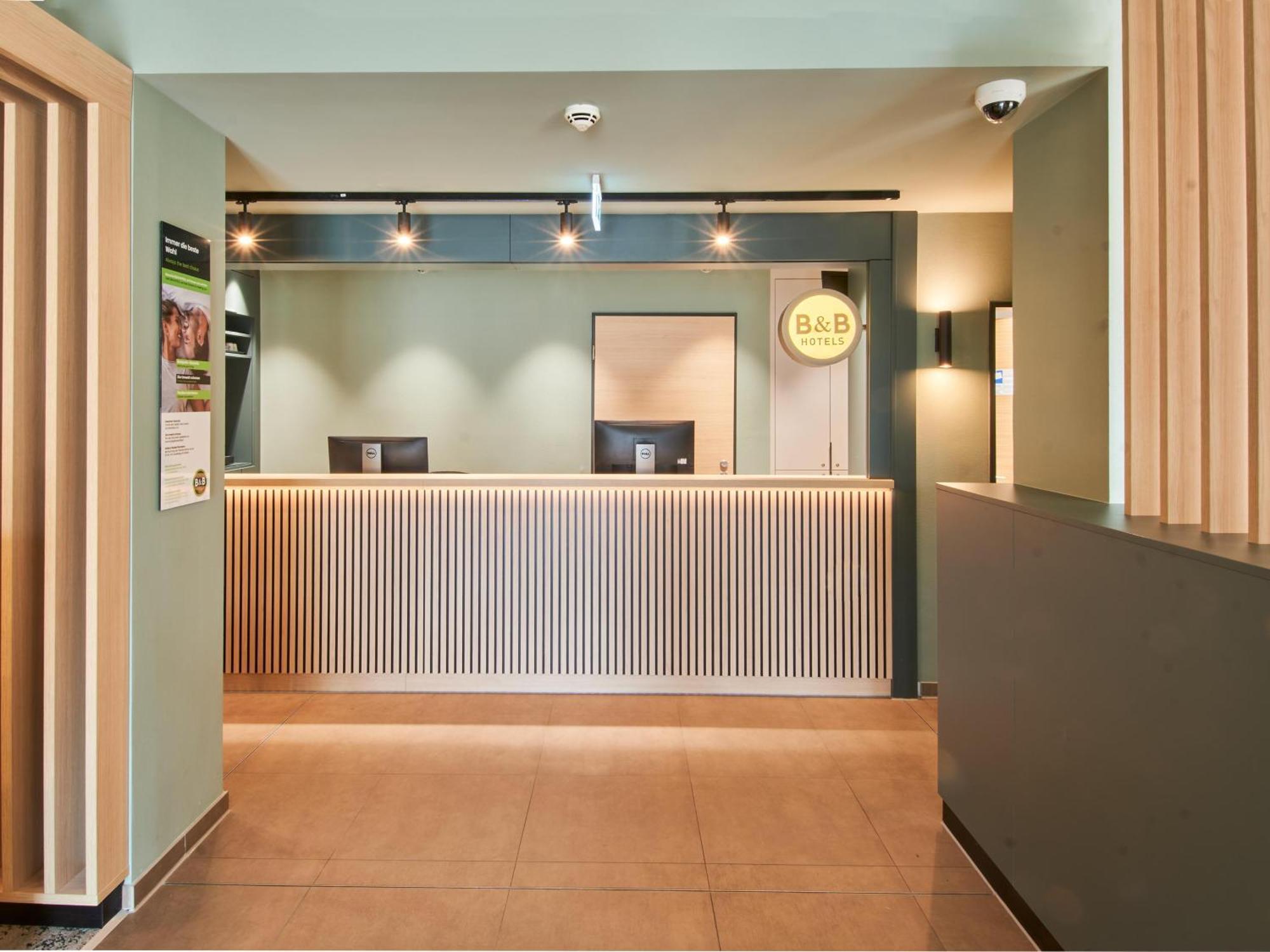 B&B Hotel Bad Homburg บาดฮอมบูร์ก ฟอร์ แดร์เฮอเฮอ ภายนอก รูปภาพ
