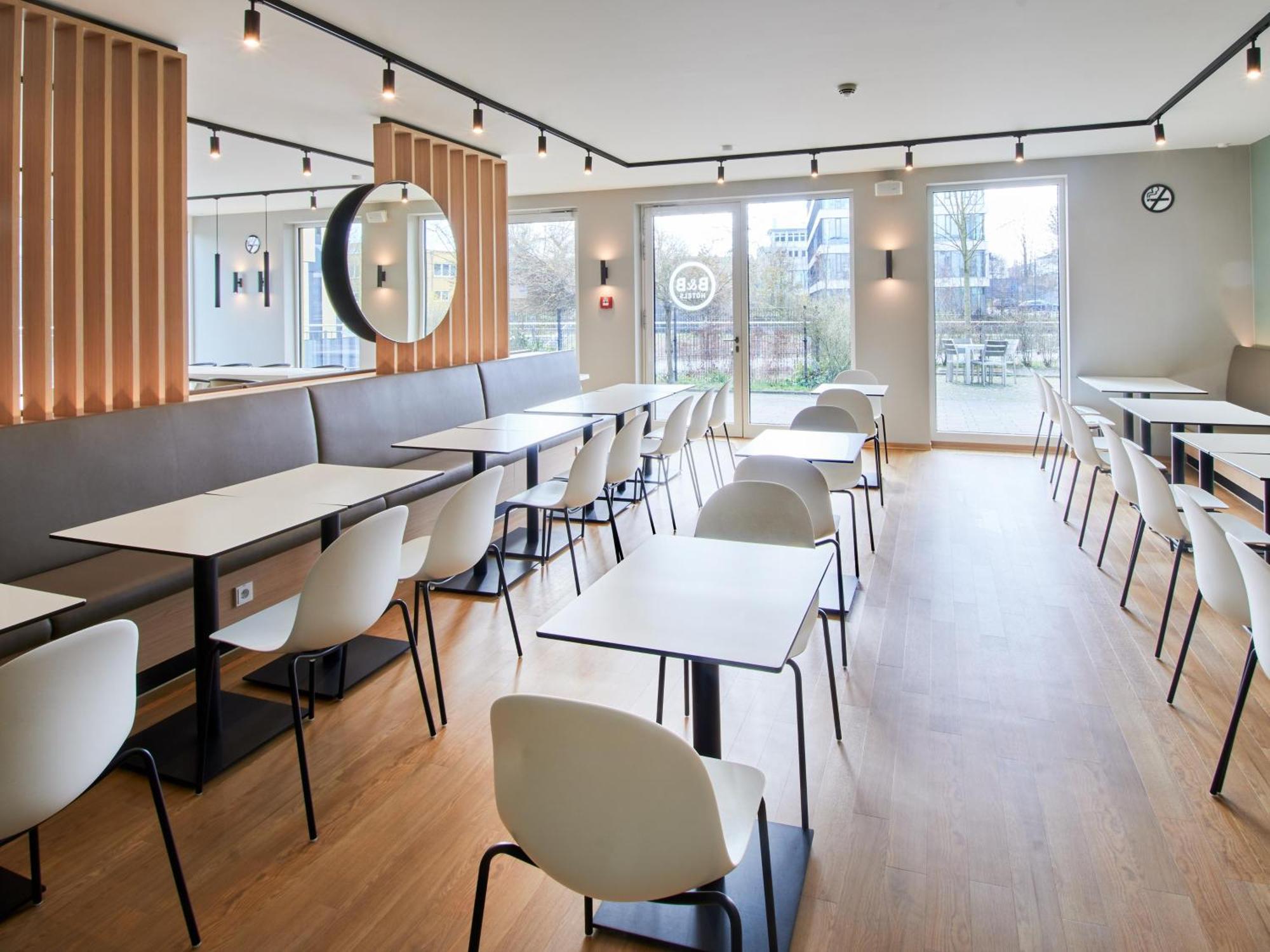 B&B Hotel Bad Homburg บาดฮอมบูร์ก ฟอร์ แดร์เฮอเฮอ ภายนอก รูปภาพ